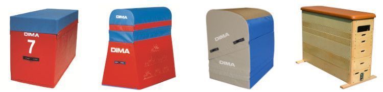 TABLE ET CHEVAUX/PLINTH DE SAUT