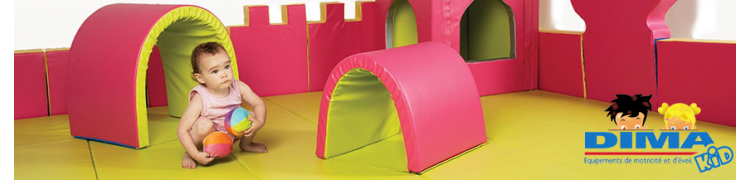 CHILDREN ROOM LAYOUT AND FURNITURE